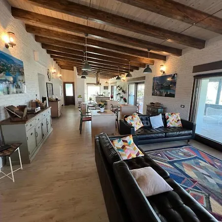 Casa Dei Bulldogs By Interhome Penne