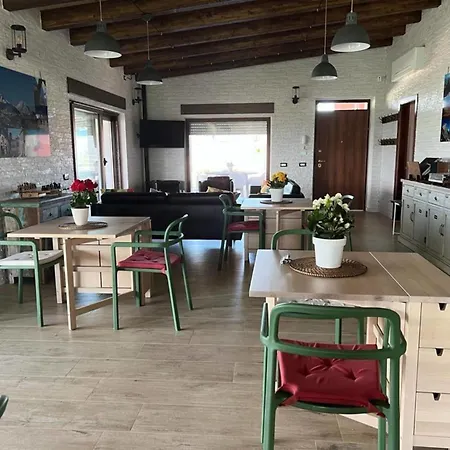 Holiday home Casa Dei Bulldogs By Interhome